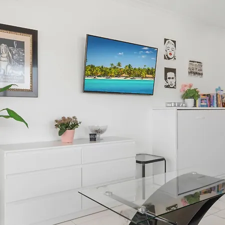 Beachfront Stella Maris By Costarentals - Ref 36