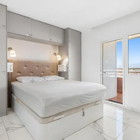 Beachfront Stella Maris By Costarentals - Ref 36 *