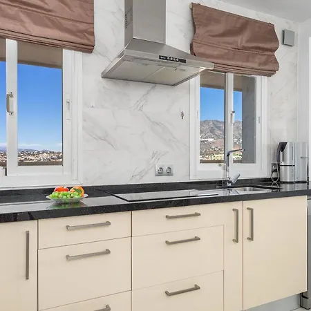 Beachfront Stella Maris By Costarentals - Ref 36 *